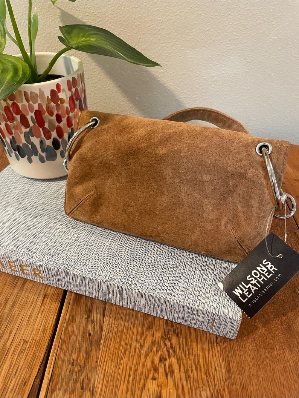 Wilsons Leather Maxima Tan Suede Baguette Shoulder Bag – Y2K Mini Purse